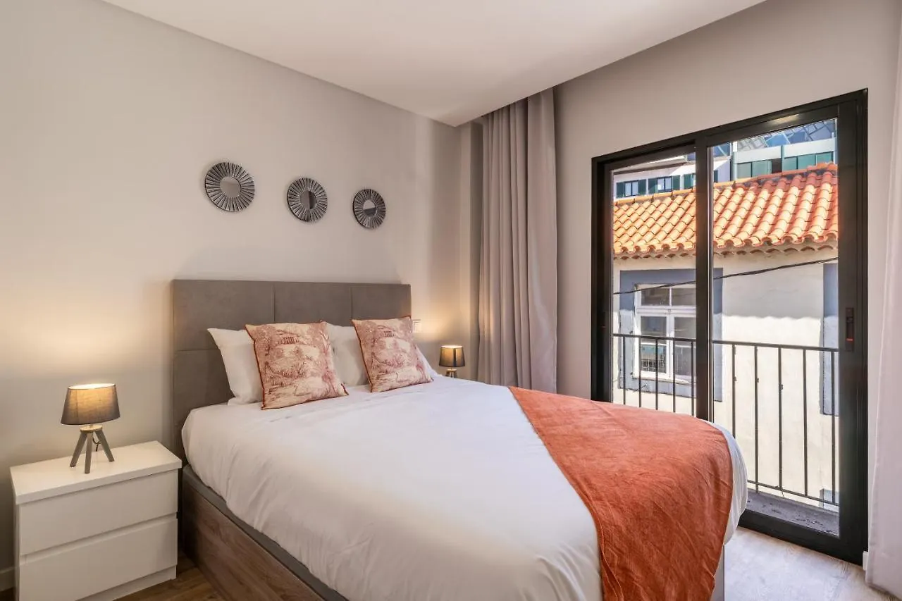 Beatmann Boutique II By Atlantic Holiday Φουνκάλ